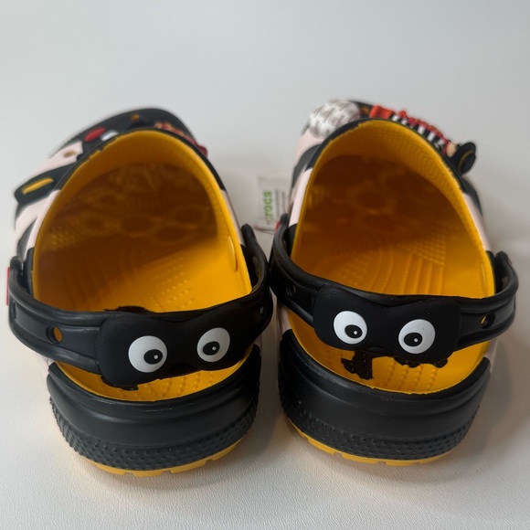 NWT McDonalds x Crocs Hamburglar Clog Sandals M6 / W8 - Picture 7 of 10